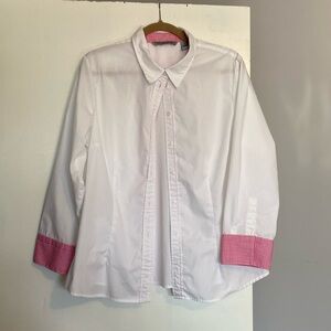 Signature by Larry Levine Women’s Button Down Shirt